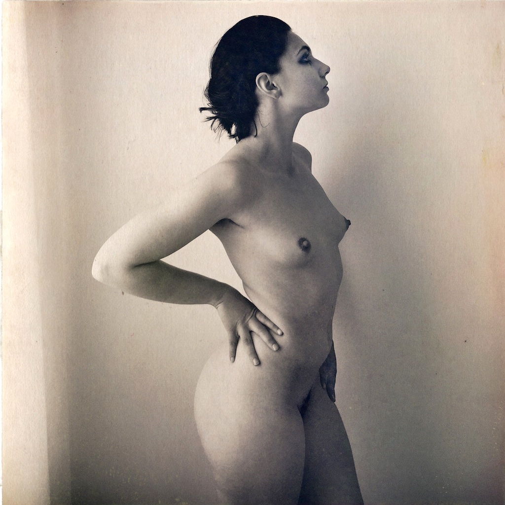 Straight nude